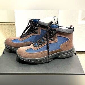 NEW BASS Outdoor Womens Field Alpine Hiking And Work Boots Brown Navy SZ 8